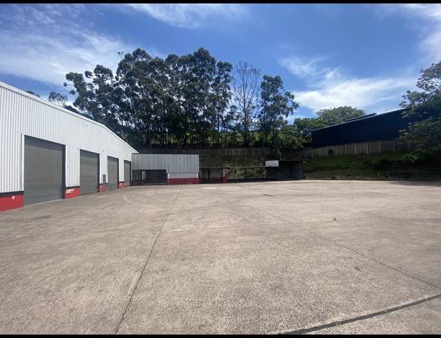 3,600M² WAREHOUSE TO LET IN WESTMEAD
